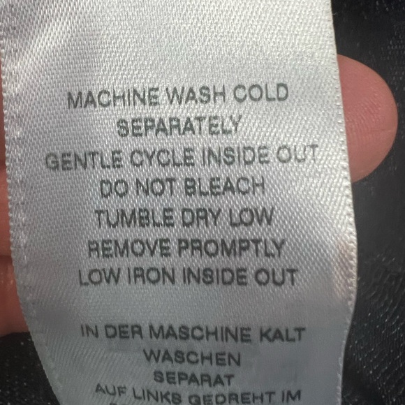 True Religion Manchester Dk Blue Mens Jeans with red label, Size 32, inseam 33” - Picture 12 of 12